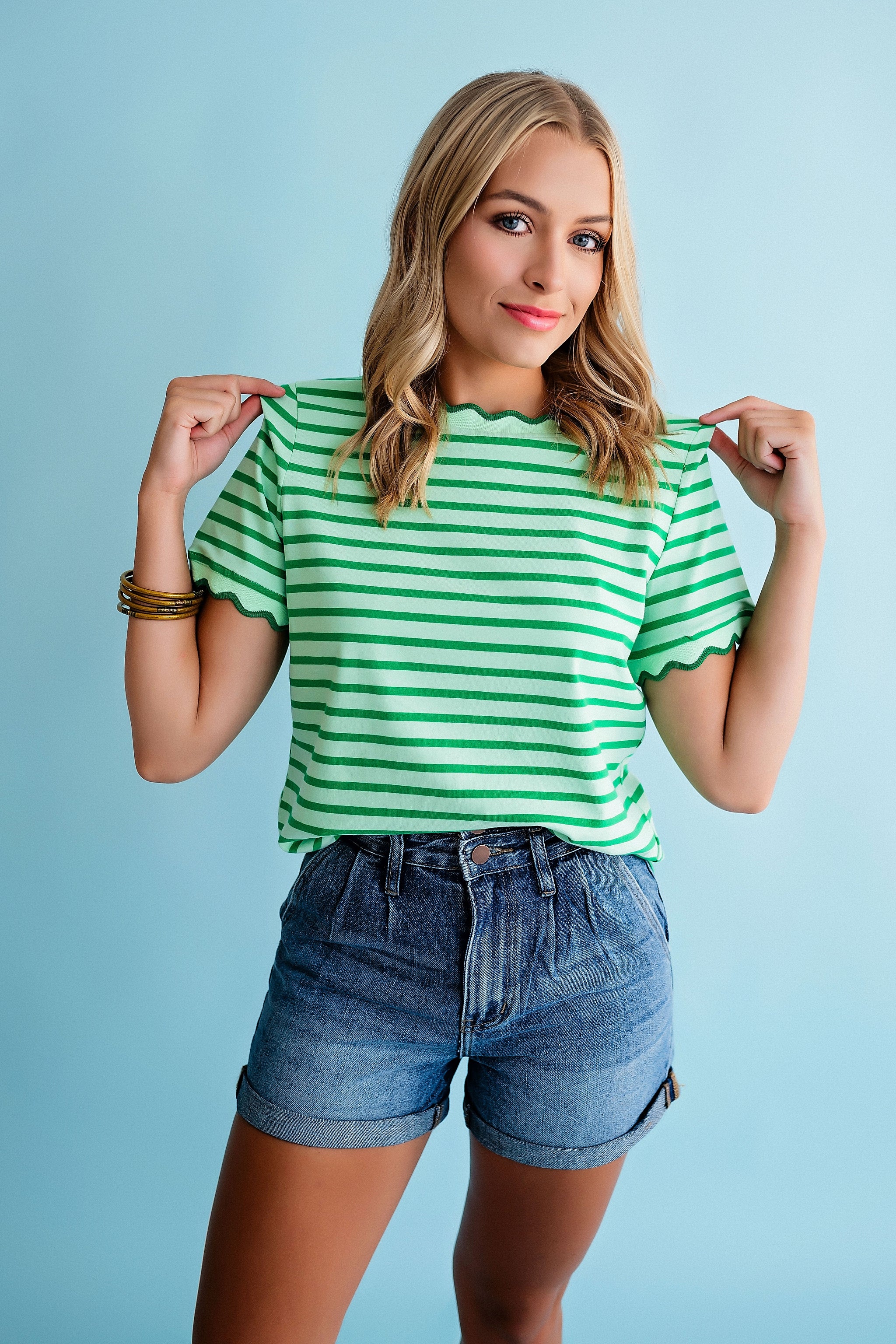 The Sweet Scallop Round Neck Tee