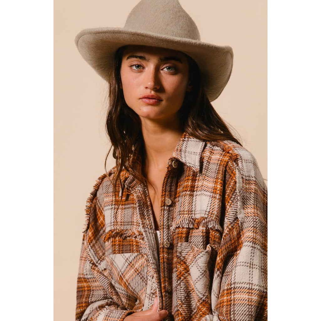 CHECKED WOVEN FRAYED DEGE DETAIL SHACKET