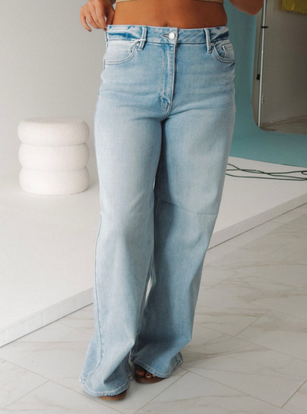 The Long Story Jeans - Light Denim