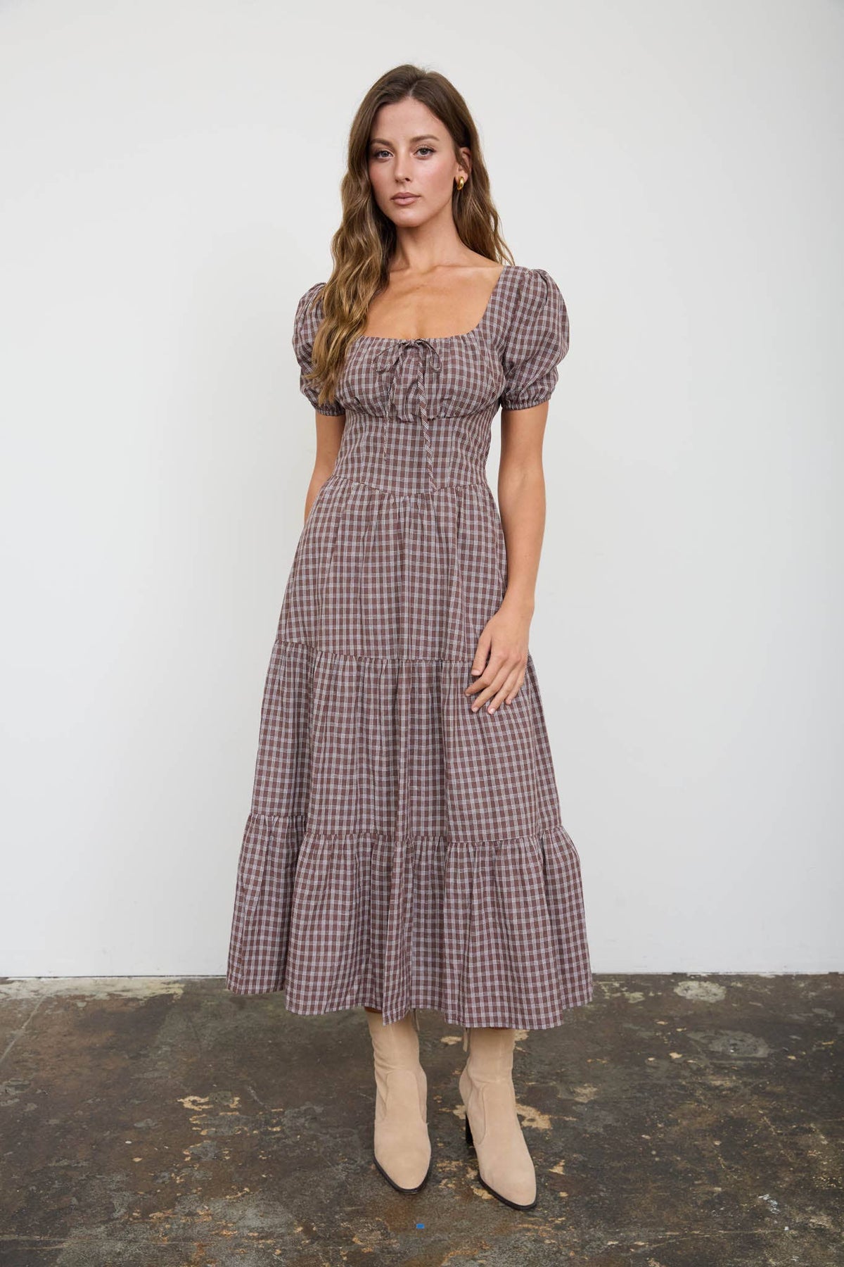 PLAID PUFF SLEEVE CORSET DETAIL TIERED MIDI DRESS