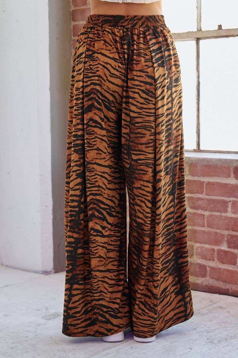 TIGER PRINT WIDE LEG PANTS