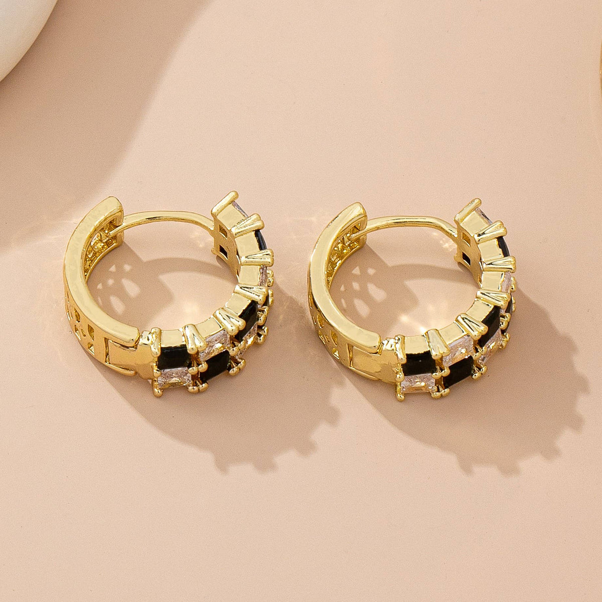 Checker Black & Crystal Baguette Hoop Earrings | 80E61892
